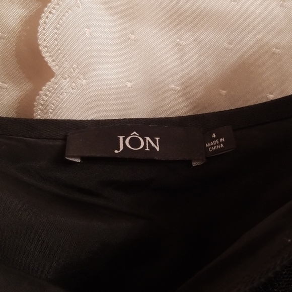 DRESS BY JON - Picture 2 of 5